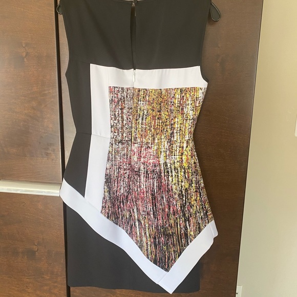 Navy blue dress with splashes of color - Picture 2 of 2